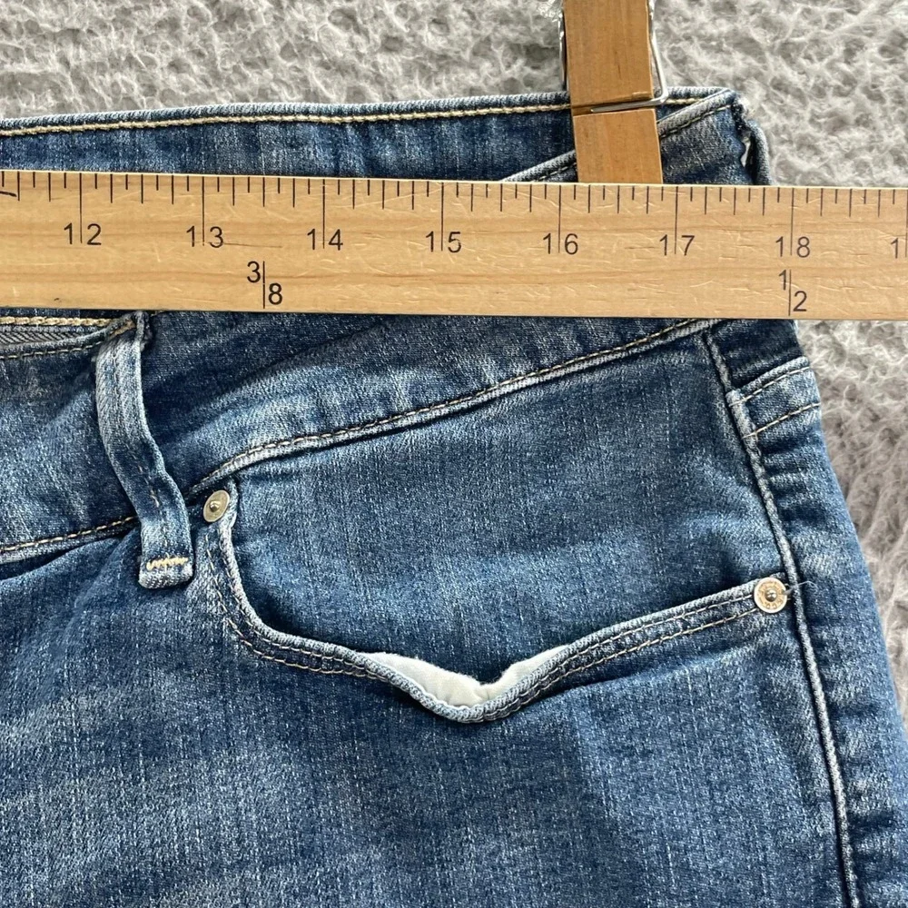 Denizen Denim Shorts‎ Womens 16 Blue Medium Wash Cuffed Mid Rise Casual Academia